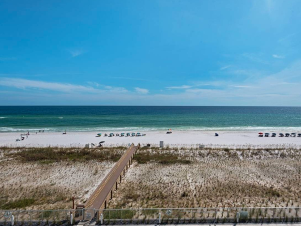 Luxurious Gulf Front Condo on Okaloosa Island - Your Beach Retreat